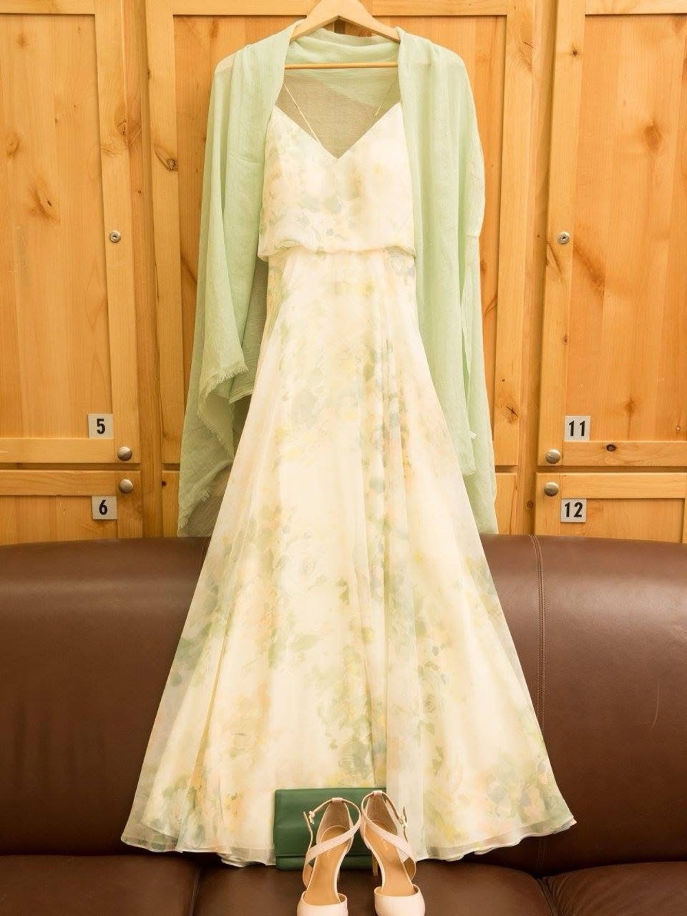 Jenny Yoo Collection Inesse V-neck Chiffon Gown Vintage Floral Ivory Sage Multi - Picture 7 of 7